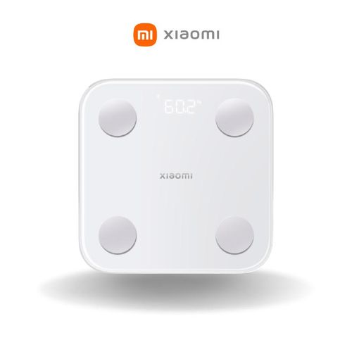 Xiaomi Body Composition Scale S400 in white with 4 electrode sensors