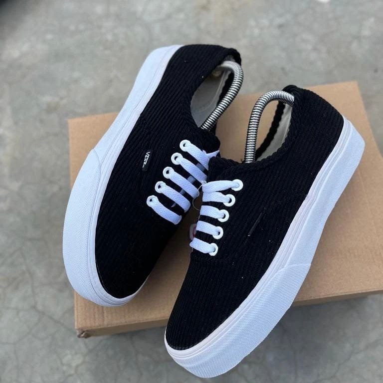 Vans Era Black Sneakers