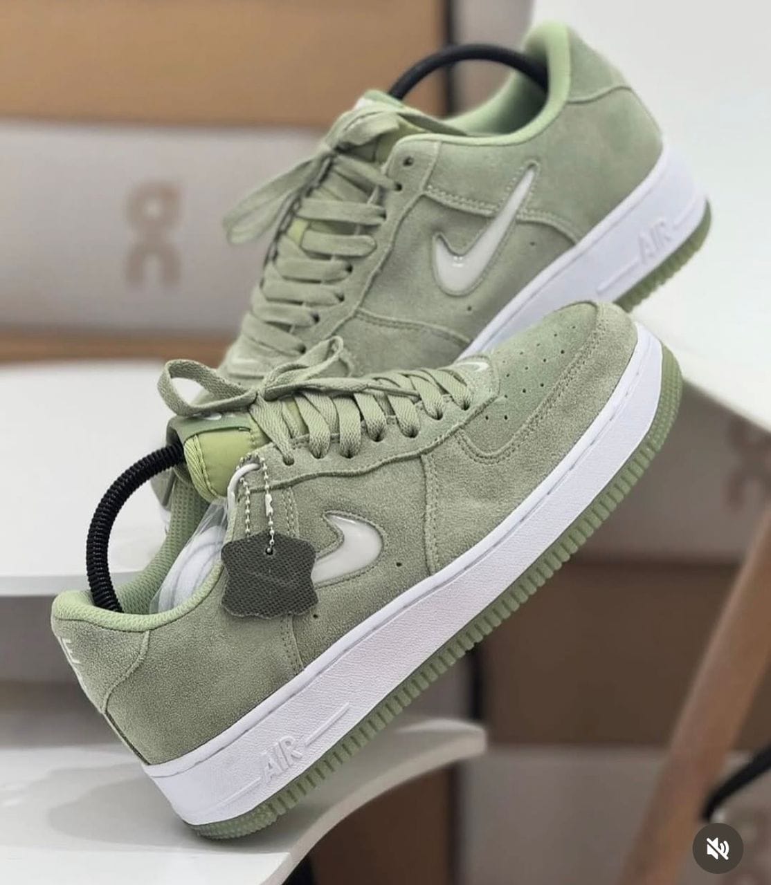 Nike Air Force 1 Low Sage Green