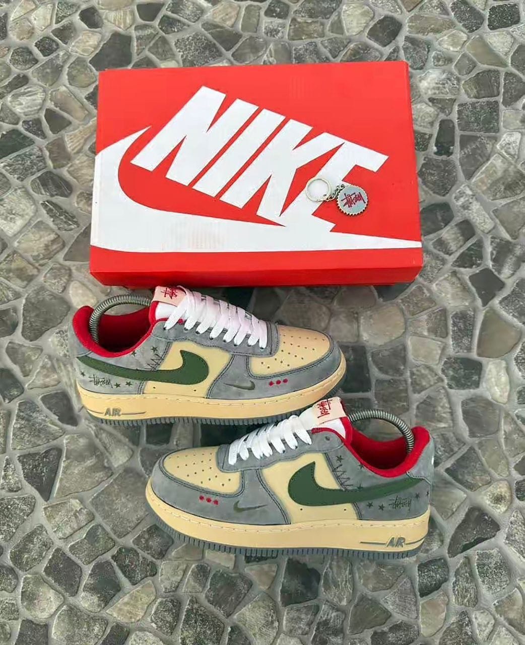 Nike Air Force 1 Low x Stussy