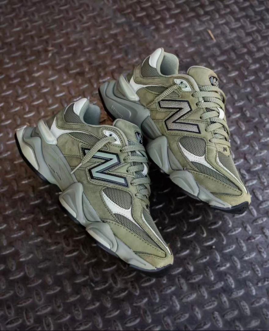 New Balance 9060 Sneakers – Olive Green