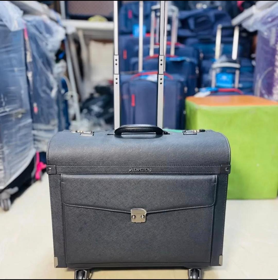Pilot Trolley Briefcase on Wheels