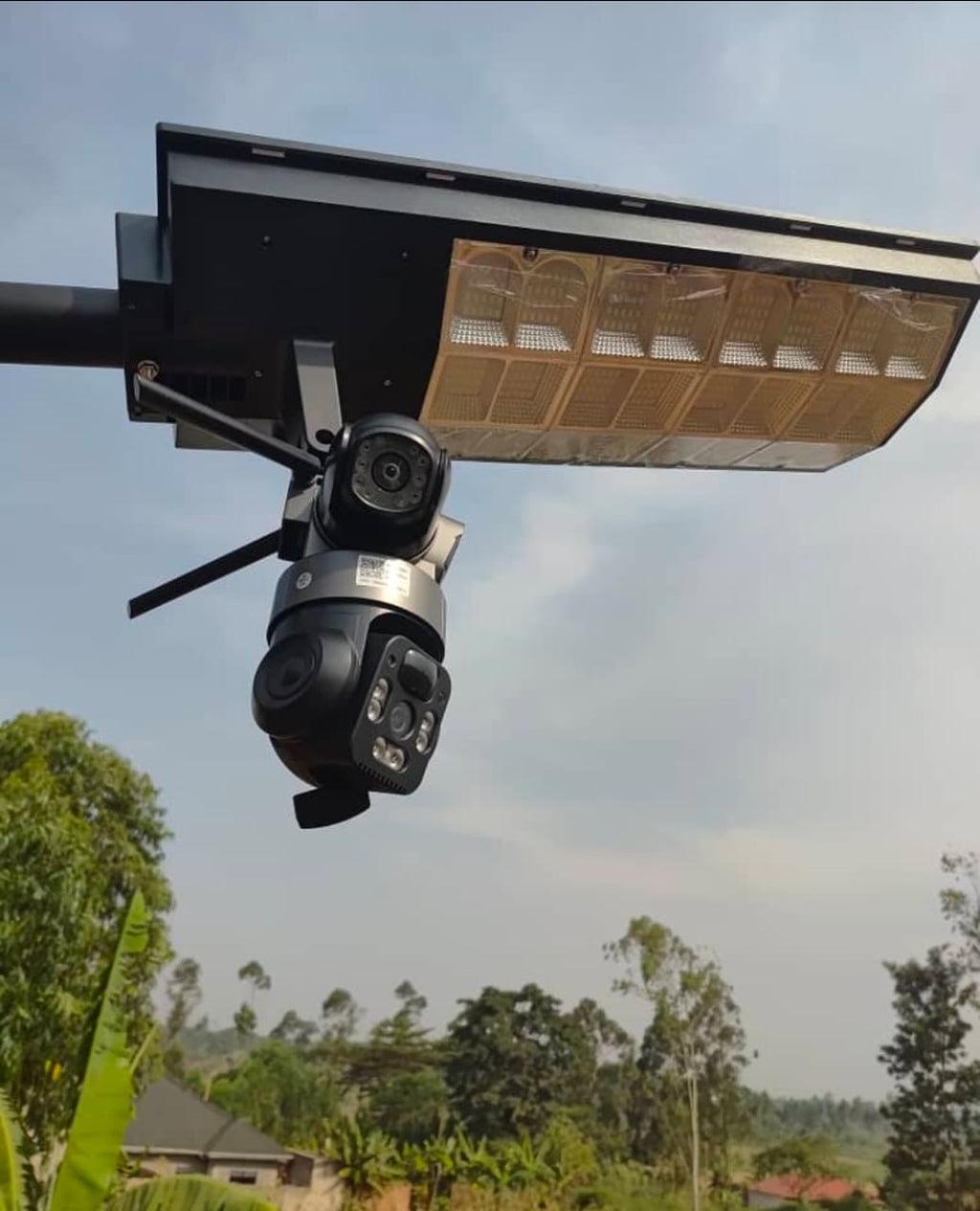 4G SIM Card Solar Camera with Floodlight