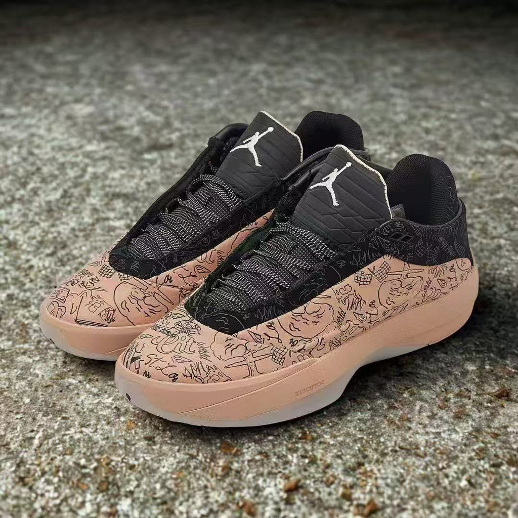 Air Jordan 11 CMFT Low Graffiti
