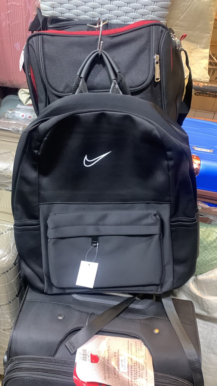 Nike Swoosh Classic Backpack