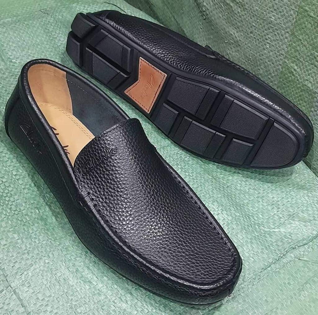 Men's Black Pebbled Leather Slip-On Loafer
