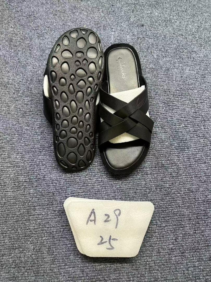 Clarks Men's Cross-Strap Slide Sandals