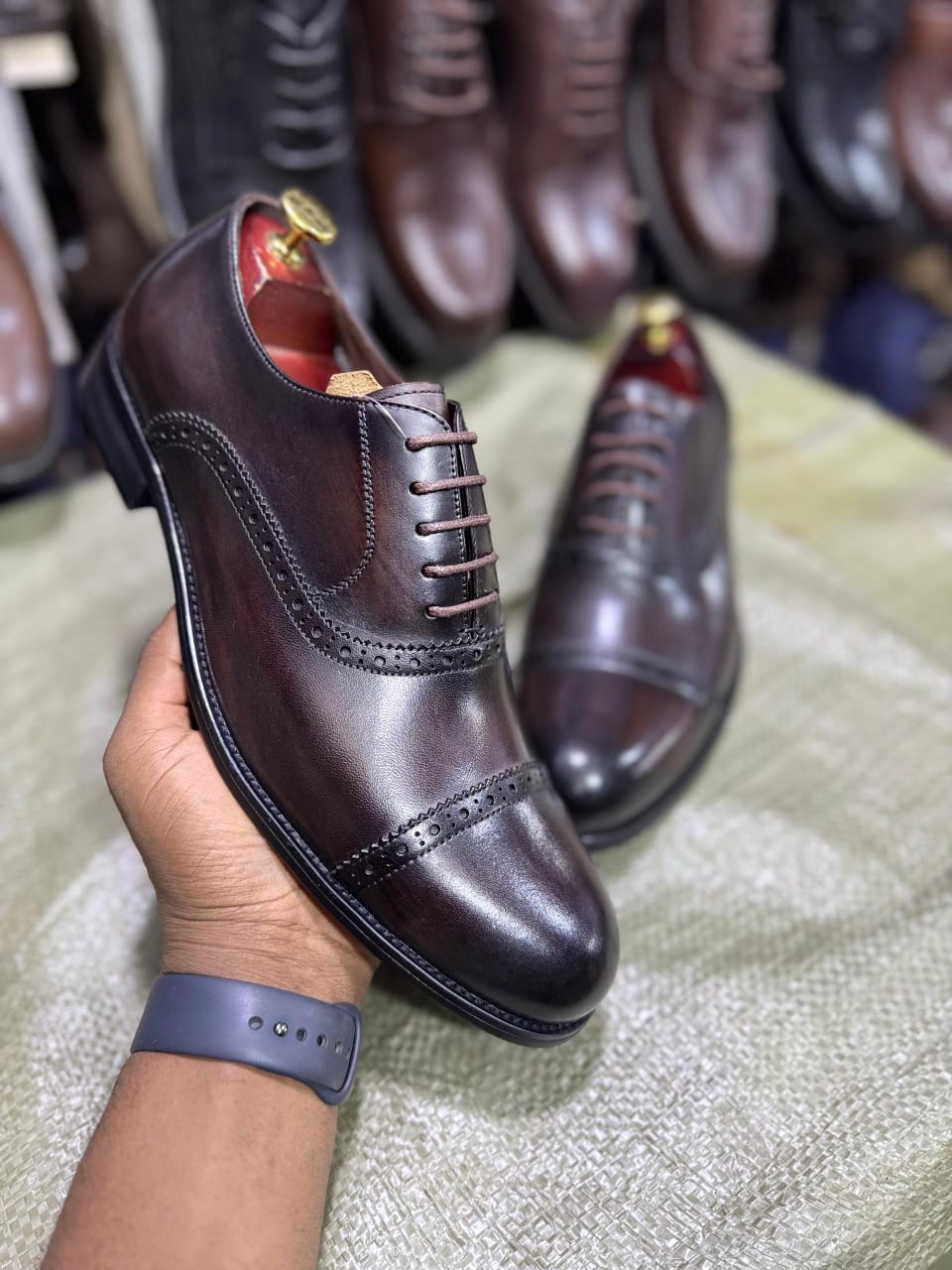 Dark Brown Leather Cap Toe Brogue Oxford Shoes