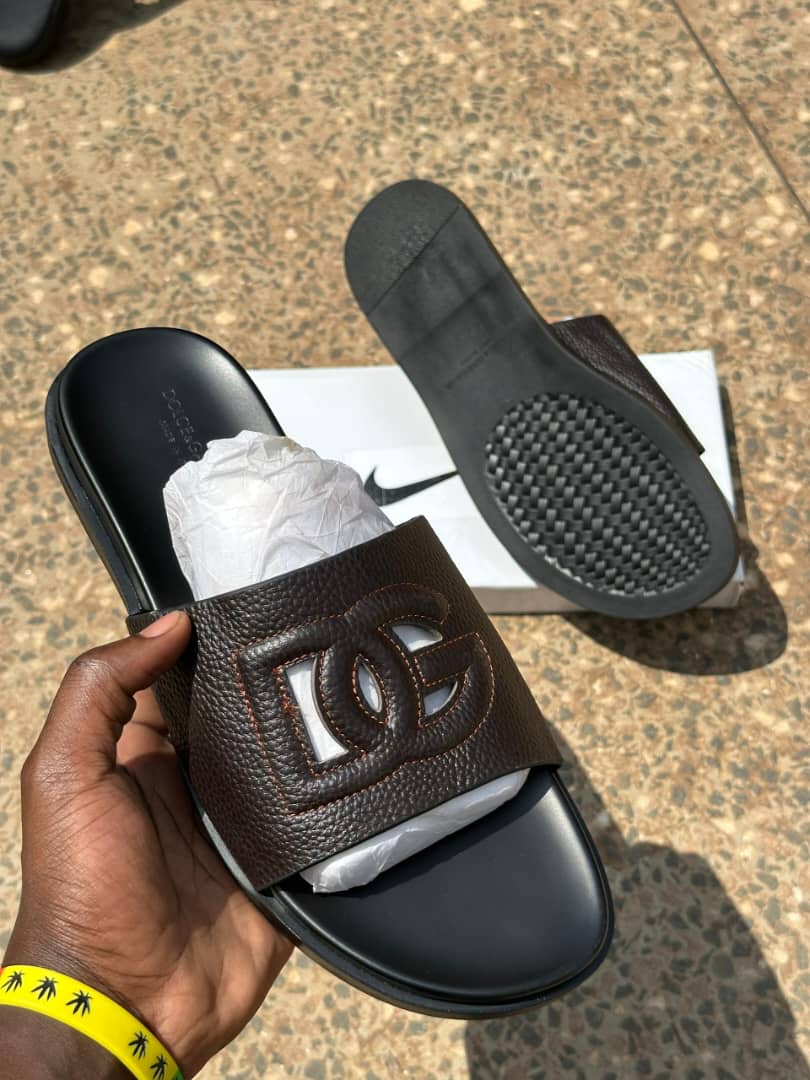 Dark Brown Pebbled Leather Logo Embossed Slide Sandals