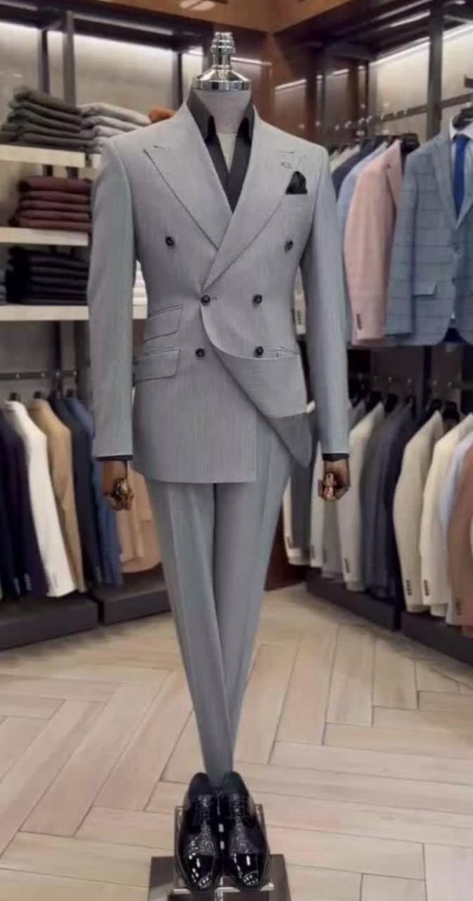 Men's Light Grey Double-Breasted 2-Piece Suit