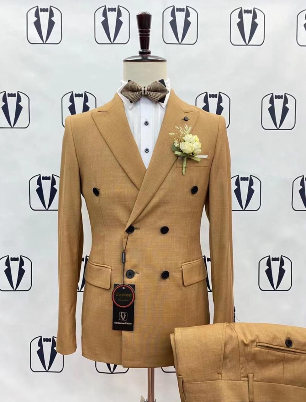 Men's Camel Double-Breasted Suit