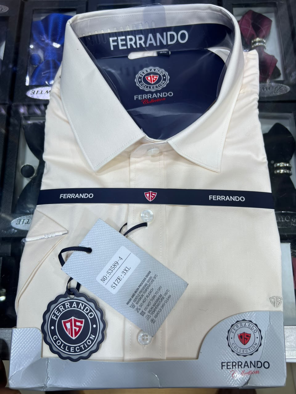 Ferrando Collection Men's Cream Short Sleeve Shirt