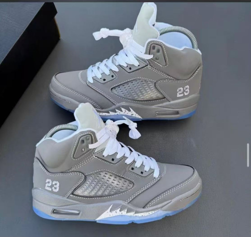 Air Jordan 5 Retro Wolf Grey