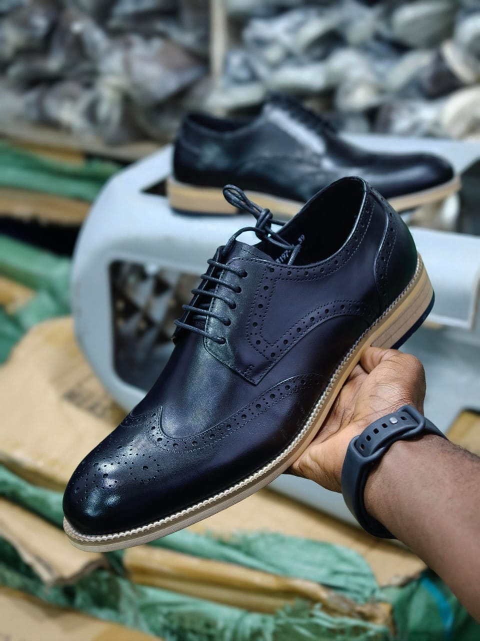 Men's Black Wingtip Brogue Derby Shoe