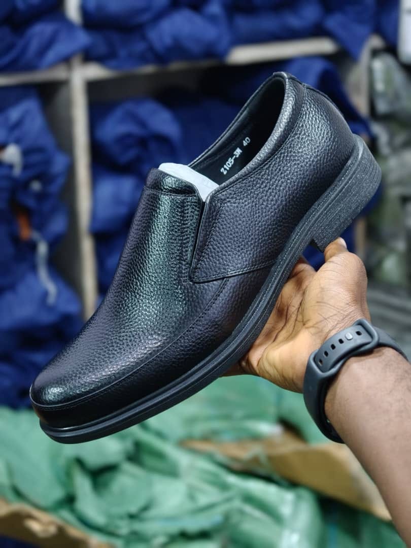 Men's Black Pebbled Leather Slip-On Loafer