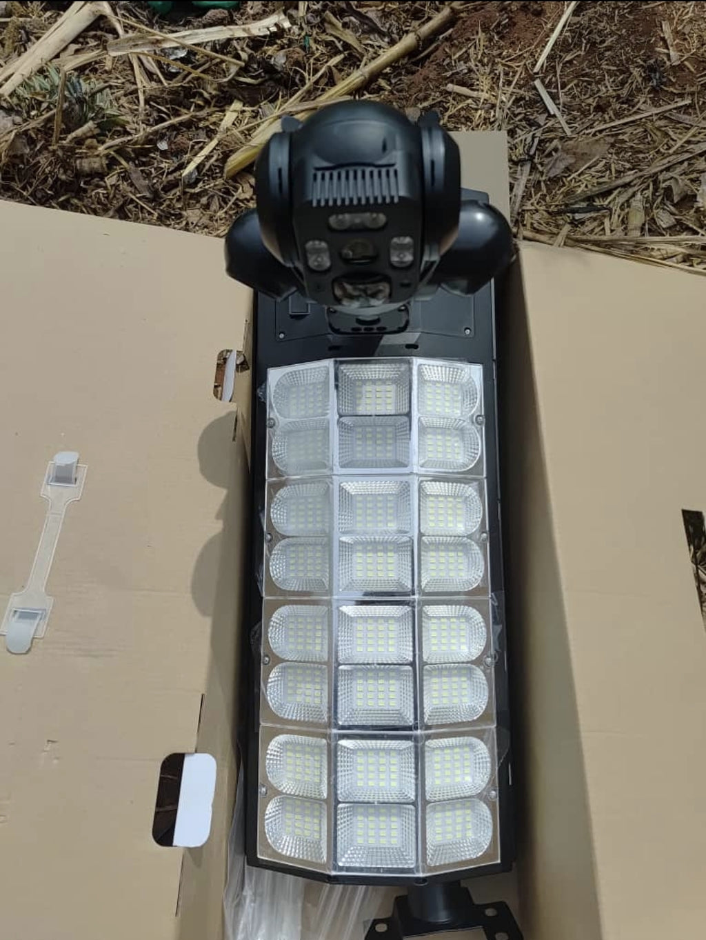 AI Solar Camera+Lighting 2-in-1 ColorVu 4K Ultra HD