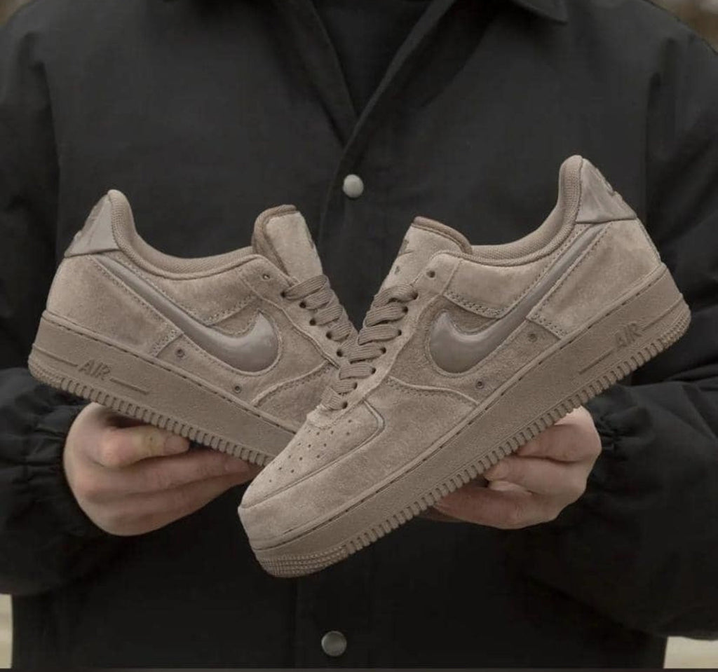 Nike Air Force 1 Low – Sand Suede