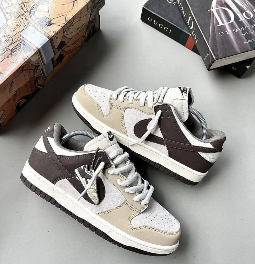 Nike SB Dunk Low – Cream/Chocolate Brown