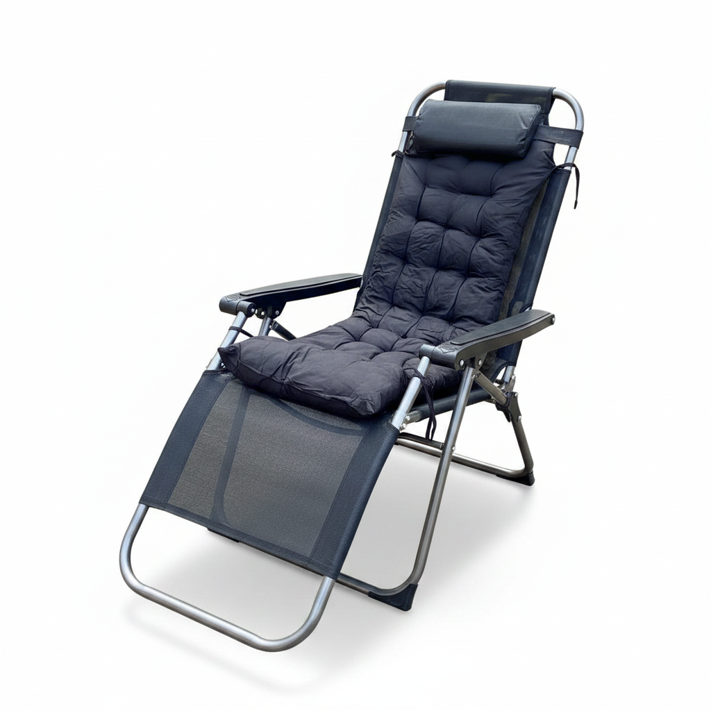 Reclining Outdoor Lounge Chairs
