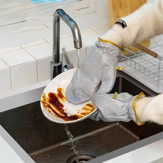 Magic Wire Dishwashing Gloves – Built-in Steel Wire Scrubber