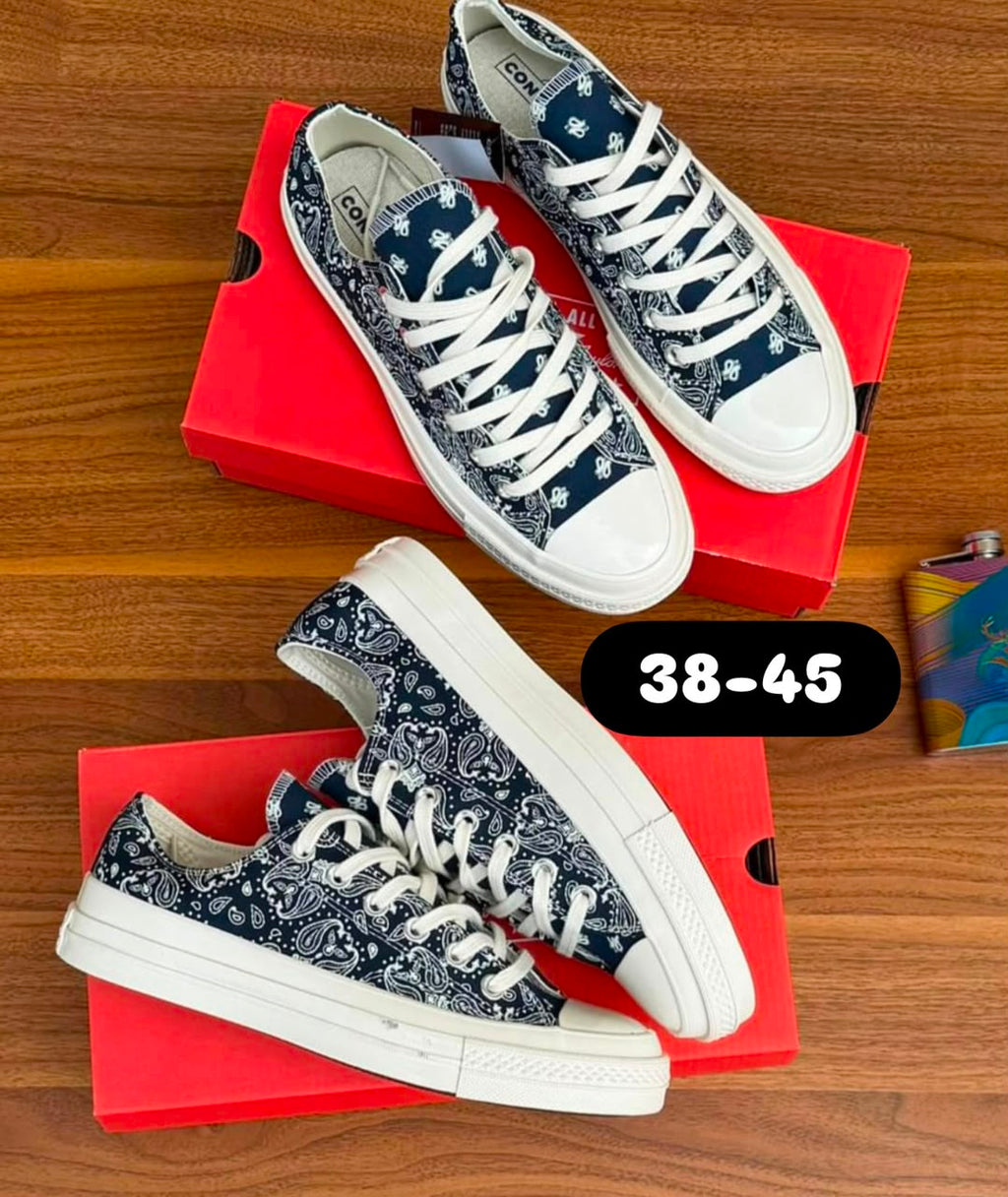 Converse Chuck Taylor All Star Low-Top Paisley Bandana Navy
